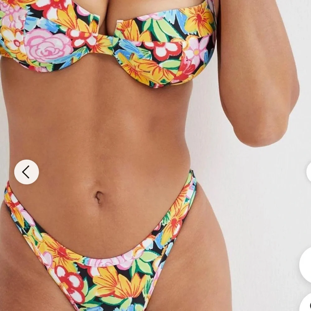 For Love and Lemons Tiana Bikini - Picture 2 of 3